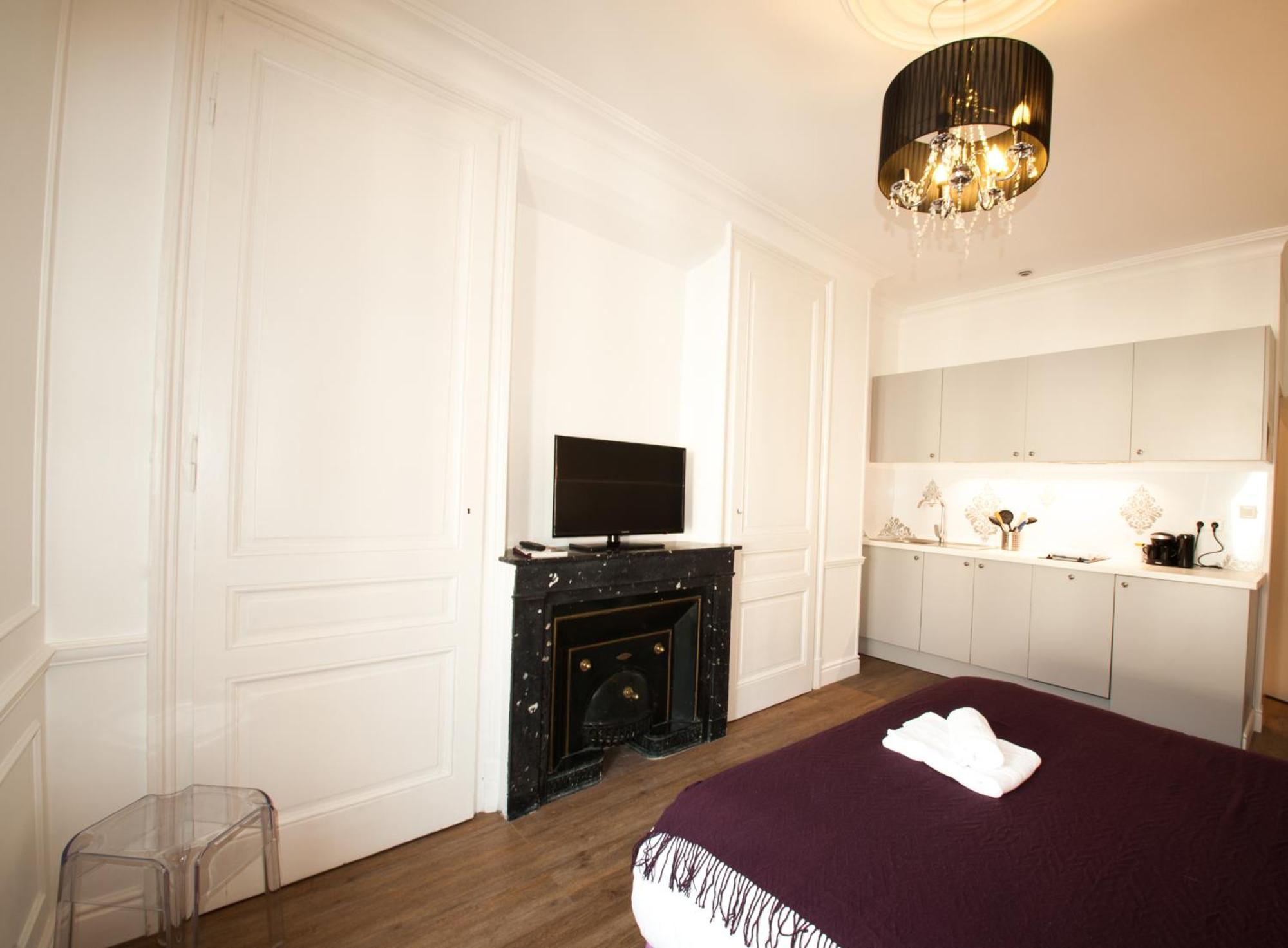 Апартаменти Les Charmettes - Lyon 6Ieme Номер фото